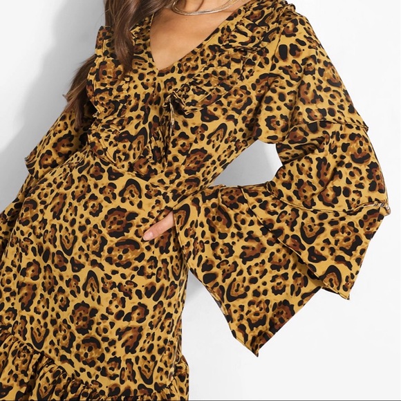 🐆 LEOPARD PRINT RUFFLE LONG SLEEVE DRESS! - Picture 4 of 8